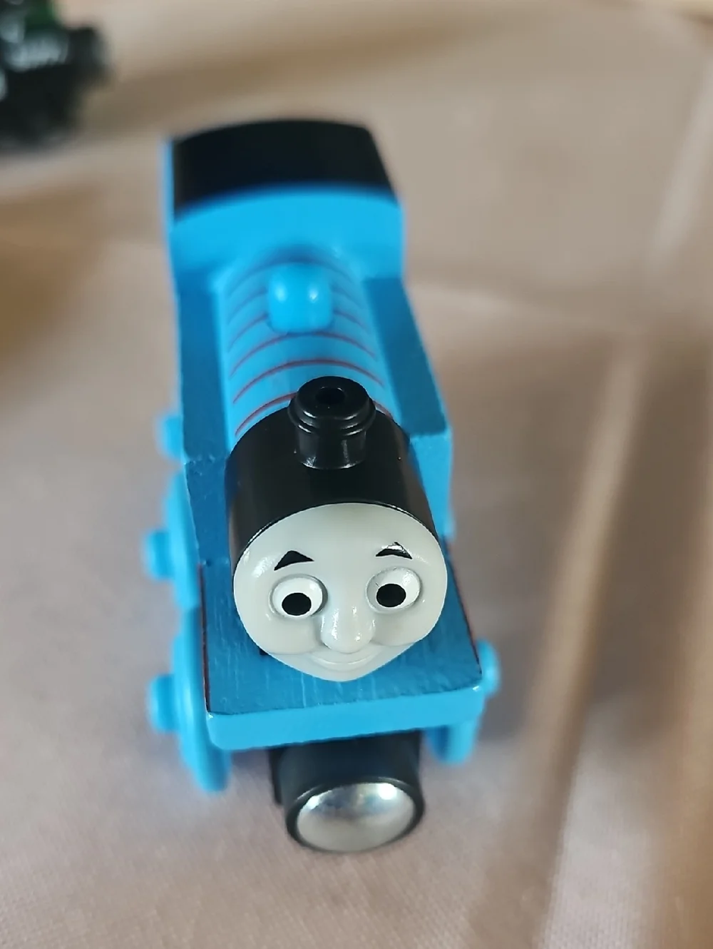 Thomas & Friends Thomas the Train, Baggage Car and Wooden Railway Track Bundle